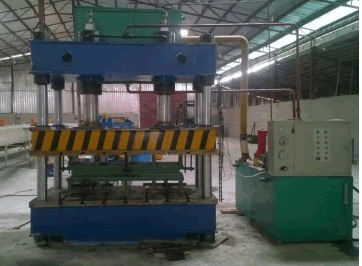 Chinese Professional Upright Shelf Storage Racking Shelves Roll Forming Machine - Stone coated roofing machine – Zhongtuo detail pictures