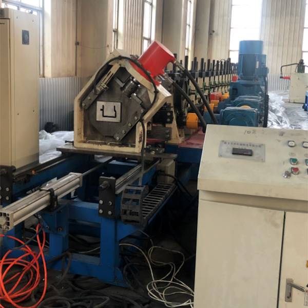 Ordinary Discount Half Round Gutter Roll Forming Machine - Australian specification standards shipping living container house frame making machine – Zhongtuo detail pictures
